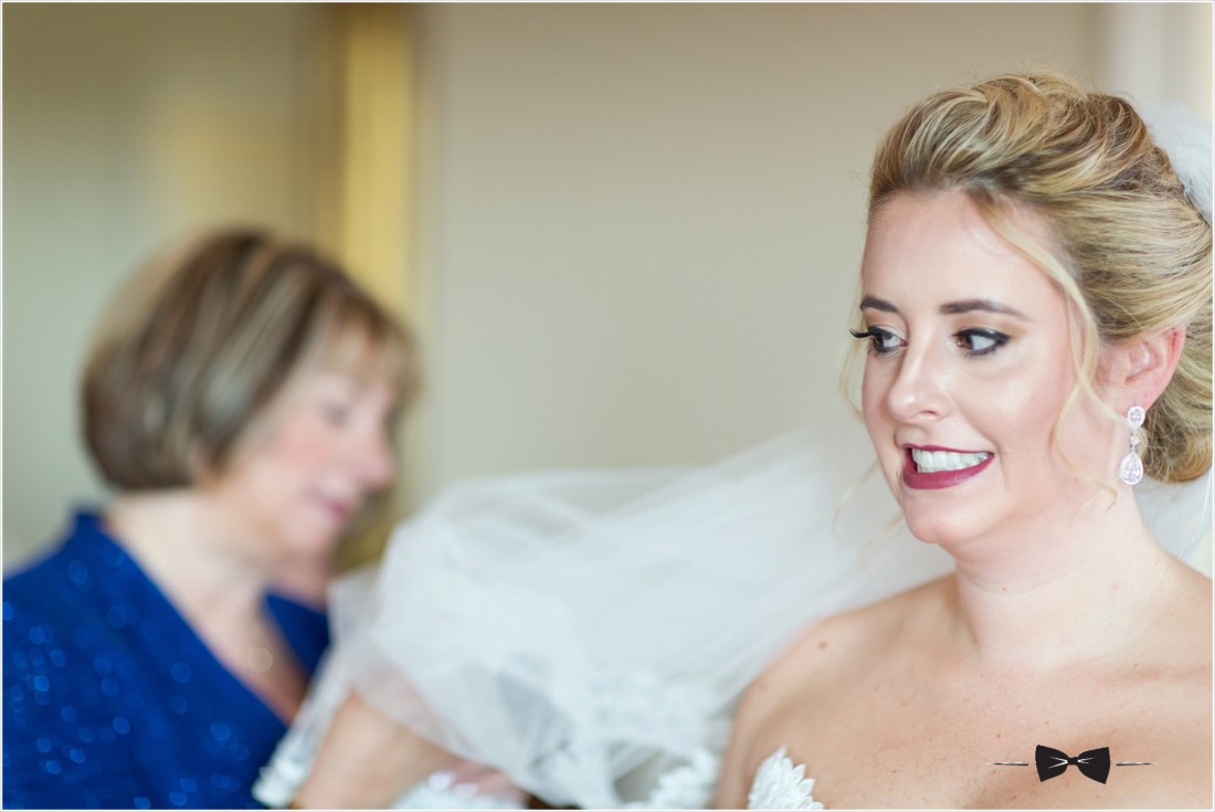 Crosskeys Vineyards Wedding - bride in bridal suite